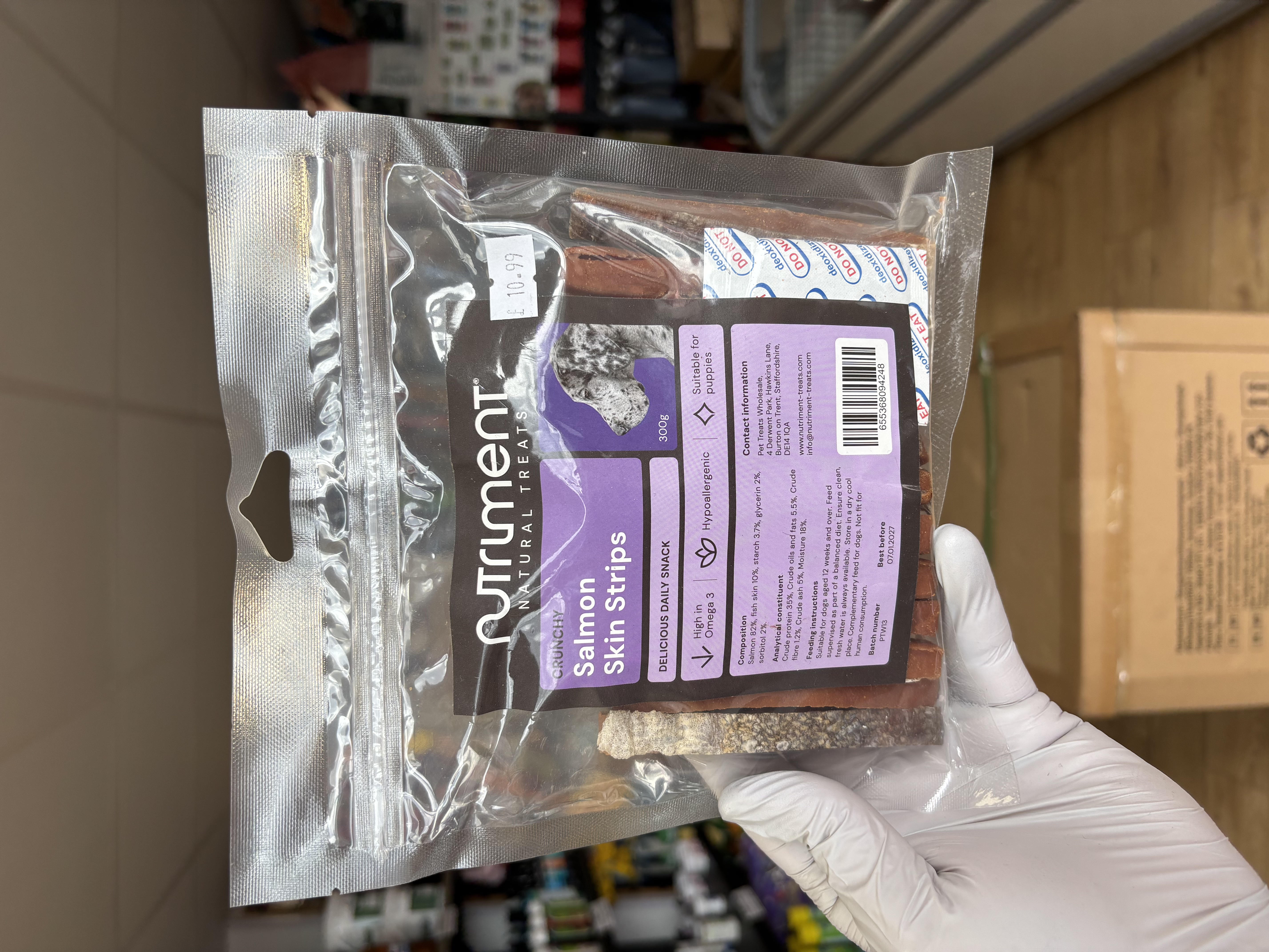 Nutriment Salmon Skin Strips 300g 